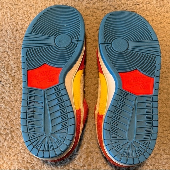 Nike SB Dunk Low Pro Bart Simpson Mens 7 - Picture 6 of 16